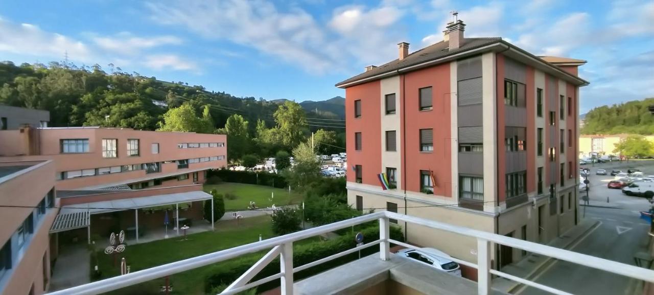 La Peruyal, 30 Apartment Arriondas Exterior photo